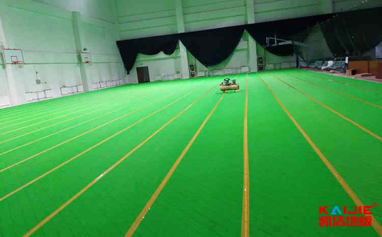 樺木運(yùn)動地板