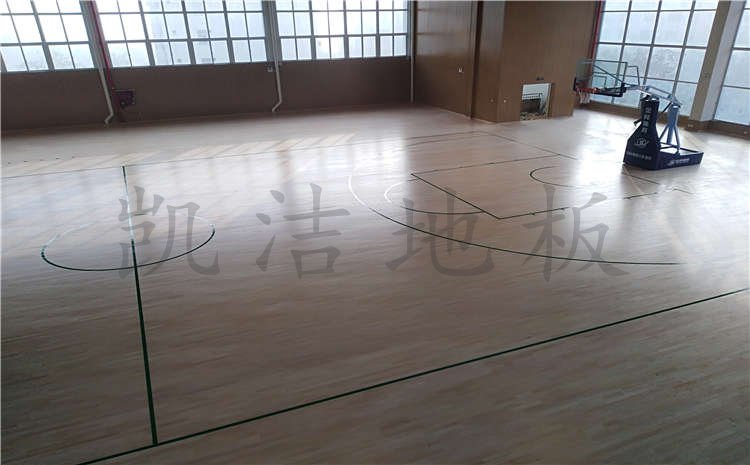 河南南陽市中學體育館木地板案例圖片