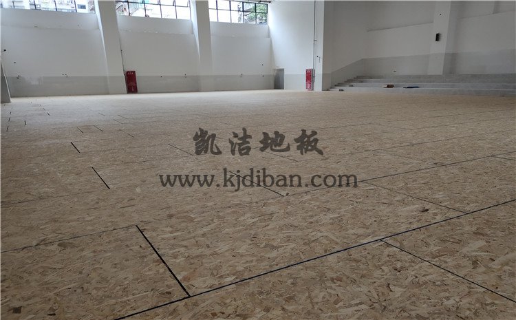四川綿陽實(shí)驗(yàn)中學(xué)體育館木地板項(xiàng)目-凱潔實(shí)木運(yùn)動地板廠家